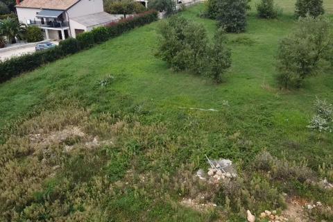 Istra, Tar - Građevinsko zemljište u užoj okolici Tara