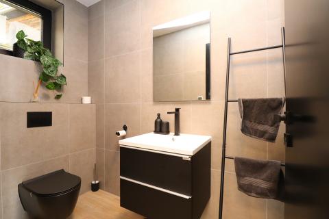 Sveta Jana – moderna kuća s bazenom