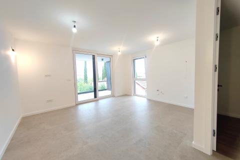 OTOK KRK -OMIŠALJ ,apartman na 150 metara do mora