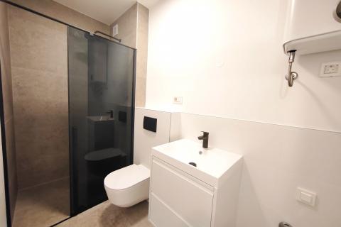 OTOK KRK, OMIŠALJ - apartman na 150 metara do mora