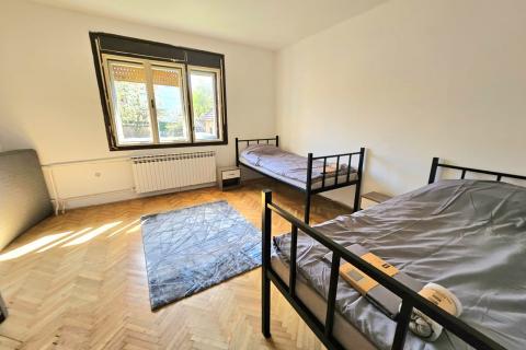 Sveta Nedelja - kuća u centru