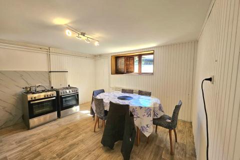 Sveta Nedelja - kuća u centru