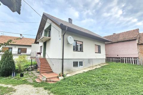 Sveta Nedelja - kuća u centru