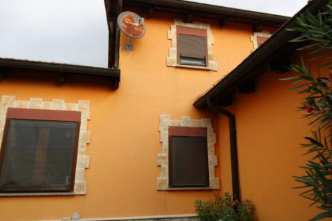 Istra, Višnjan, samostojeća kuća s okućnicom