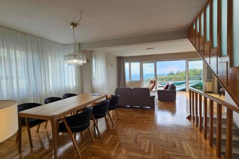 Zagreb, Šestine – dvoetažni stan s garažom i pogledom na grad