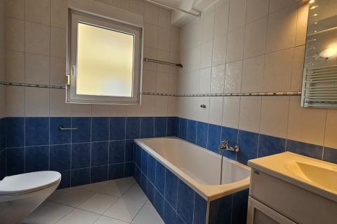 Zagreb, Šestine – dvoetažni stan s garažom i pogledom na grad