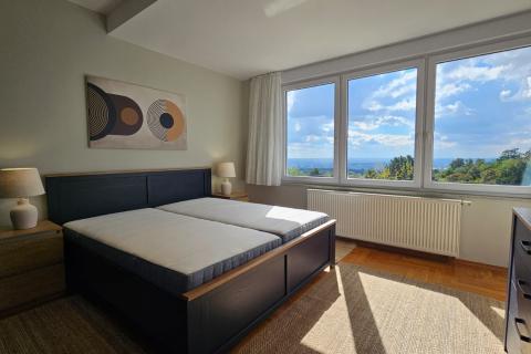 Zagreb, Šestine – dvoetažni stan s garažom i pogledom na grad