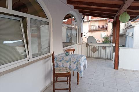 Jurandvor - stan 60m2, garaža 14m2