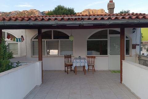 Jurandvor - stan 60m2, garaža 14m2