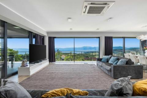 Hreljin, moderna vila sa spa centrom