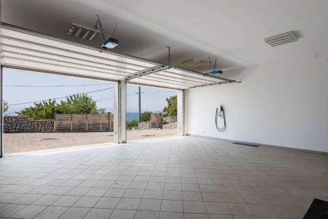 Hreljin, moderna vila sa spa centrom