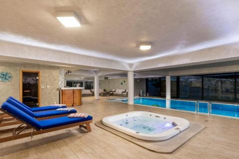 Hreljin, moderna vila sa spa centrom