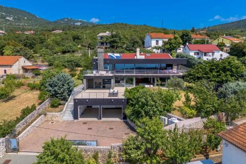 Hreljin, moderna vila sa spa centrom