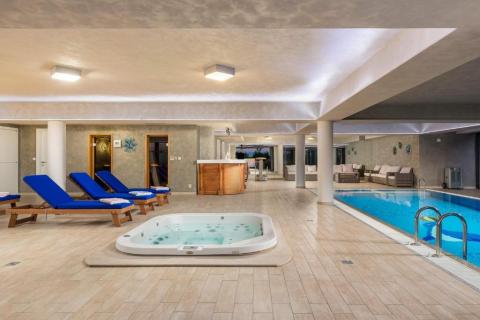 Hreljin, moderna vila sa spa centrom