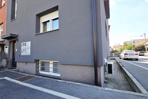 Zagreb, Trešnjevka | Trosoban stan s dva parkirna mjesta