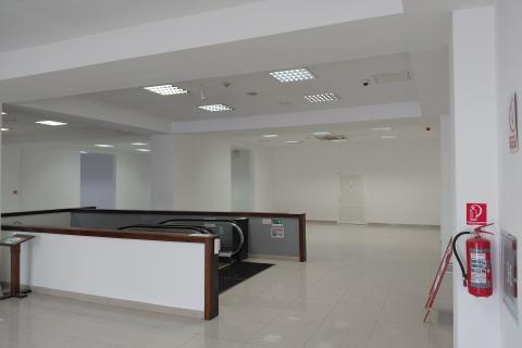 Attività commerciale Donja Dubrava, 800m2