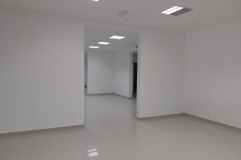 Attività commerciale Donja Dubrava, 800m2