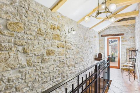 Istra,Buje-Kuća za dugoročni najam