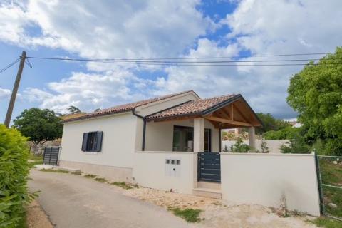 Istra, Bale - nova kuća u centru Bala