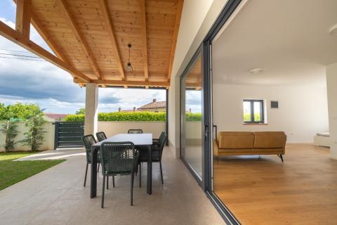 Istra, Bale - nova kuća u centru Bala