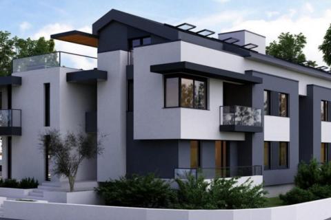 Istra, Rovinj, građevinsko zemljište s građevinskom dozvolom za 5 stanova, blizu plaže