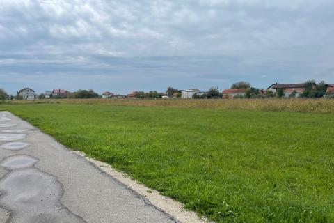 Building plot Odranski Obrež, Brezovica, 700m2