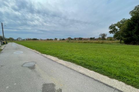 Bauland Odranski Obrež, Brezovica, 1.400m2