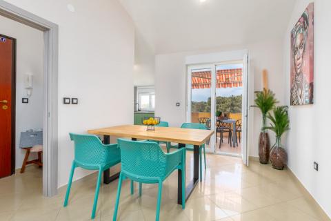 Istra,Valbandon,stan u blizini mora i plaža