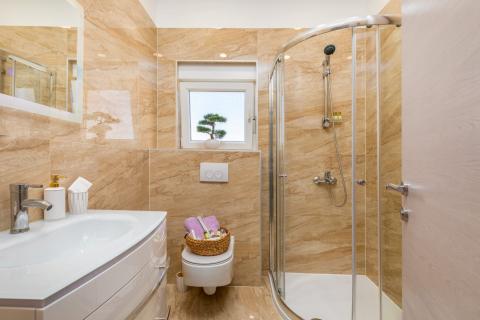 Istra,Valbandon,stan u blizini mora i plaža