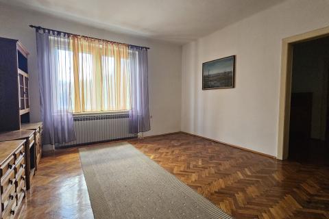 Kuća, Delnice - 330 m2 