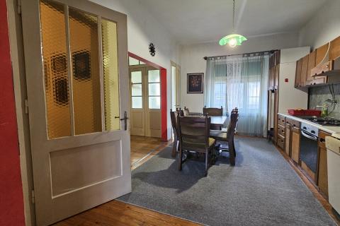 Kuća, Delnice - 330 m2 