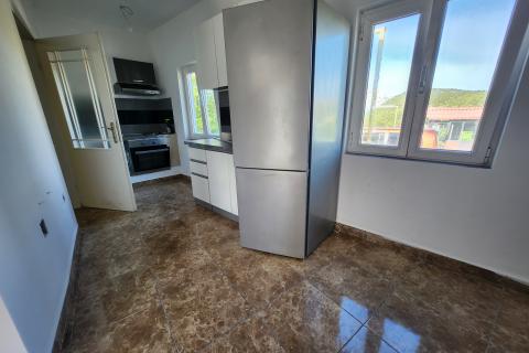 Huis Sveti Kuzam, Rijeka, 181m2