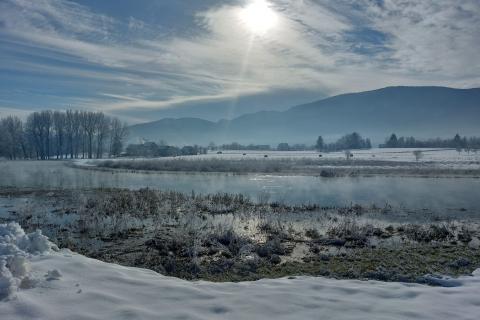 Građevinsko zemljište uz rijeku Gacku, 1.234m2