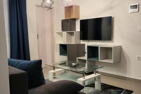 Rijeka, Donja Vežica - 2s + db, najam