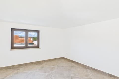 Rovinj - Stan u potkrovlju manje zgrade, 108 m², pogled more 