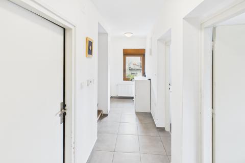 Zagreb, Mlinovi - obiteljska kuća na tri etaže na atraktivnoj lokaciji