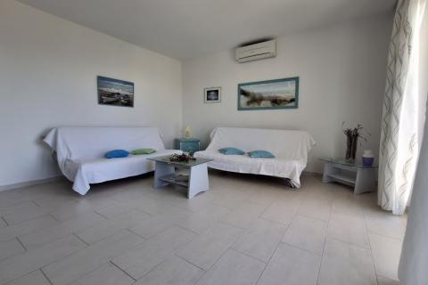 Novi Vinodolski, Klenovica - kuća s predivnim pogledom u blizini plaže