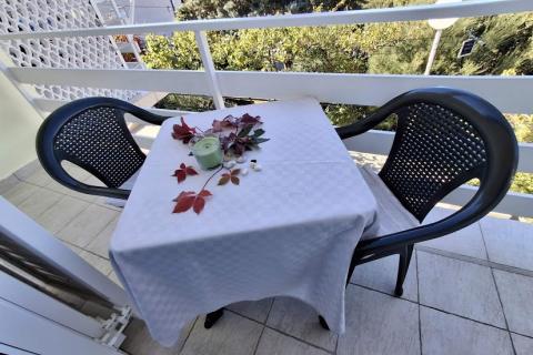 Novi Vinodolski, Klenovica - kuća s predivnim pogledom u blizini plaže