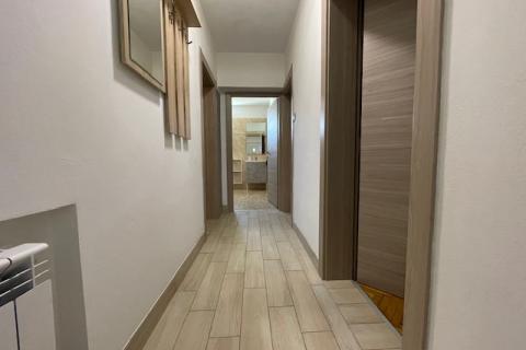 Otok Krk,Punat-obiteljska kuća s velikom okućnicom,pogled,blizina mora