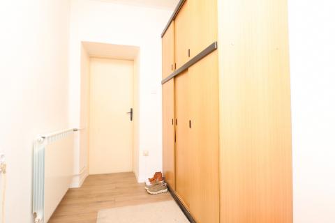 Zagreb, Trešnjevka – stan Selska s parkirnim mjestom