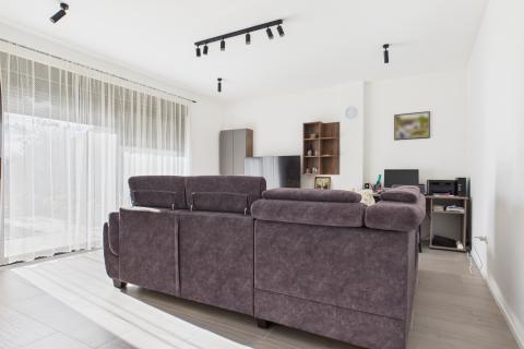 Istra, Rovinjsko Selo, moderna obiteljska kuća s bazenom