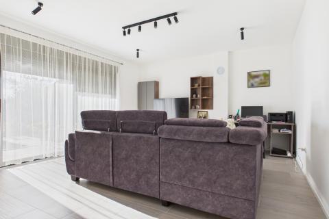 Istra, Rovinjsko Selo, moderna obiteljska kuća s bazenom