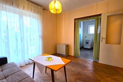 Rovinj, Wohnung, 2 Schlafzimmer, Parkplatz, 1. Stock in einem Wohngebäude, Stadtzentrum