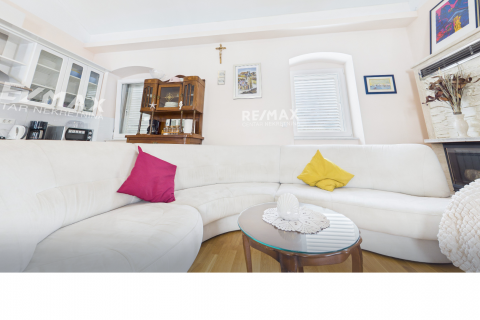 Opatija, Volosko, 2.red do mora, najam