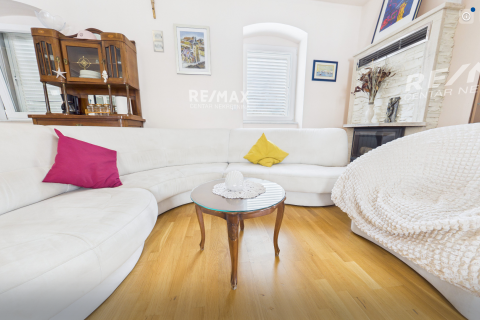 Opatija, Volosko, 2.red do mora, najam