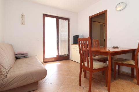 Istra, Novigrad - Dva stana 700 metara do plaže