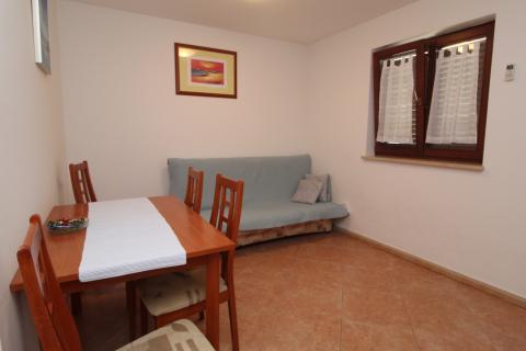 Istra, Novigrad - Dva stana 700 metara do plaže