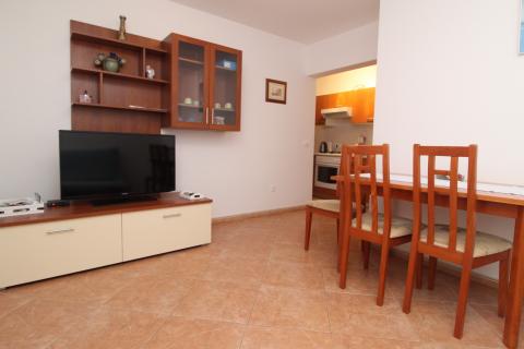 Istra, Novigrad - Dva stana 700 metara do plaže