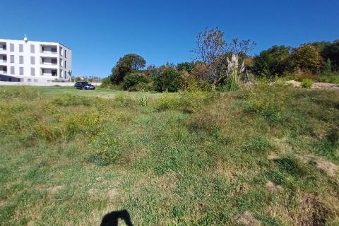 Istra,Pomer-građevinsko zemljište na posebnoj lokaciji