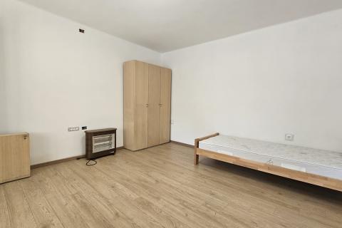 Useljiva kuća - Belo Selo - 3000 m2 okućnice